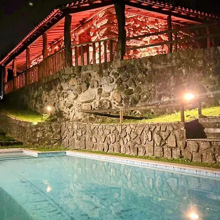 펜션 Casa Do Monte Sereno 세로리코데바스토